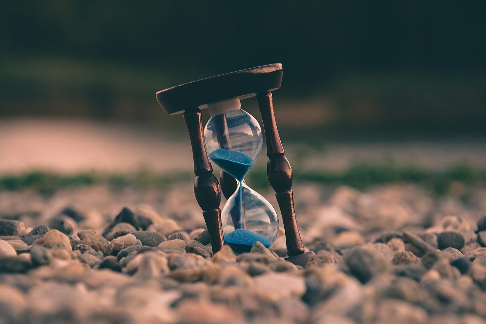 Reclaiming the Selling Hours: Where Your Reps' Week Actually Goes